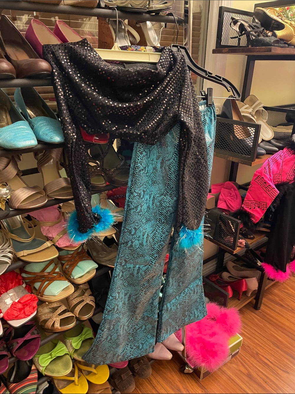 Halloween costume black Sequin Crop Top with Teal Feather Cuffs kids medium